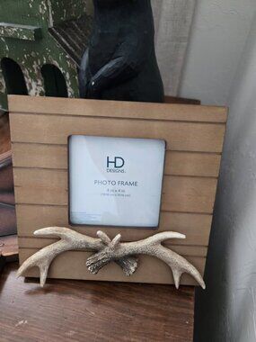 NWT Small Photo Frame w/antlers 4x4" frame
